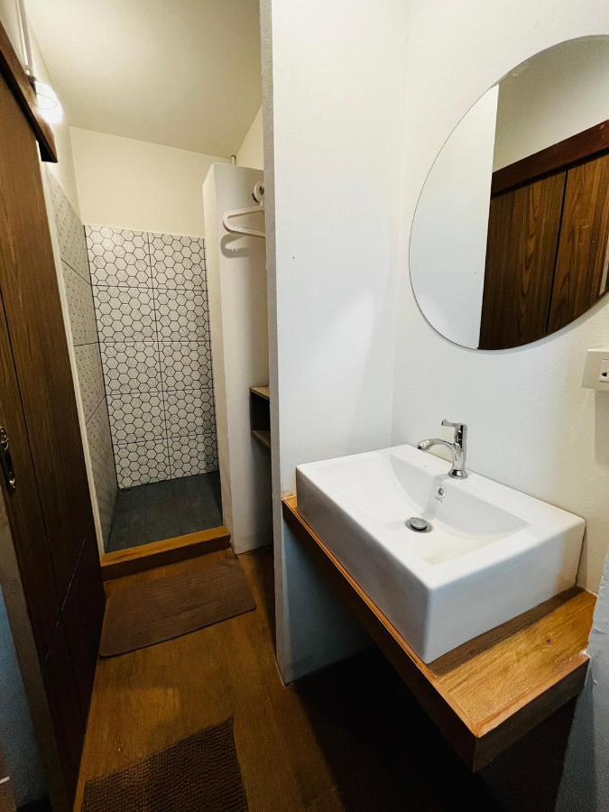 103 Condominium2 Cnx Chiang Mai Bagian luar foto