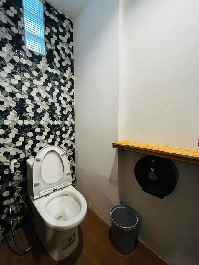 103 Condominium2 Cnx Chiang Mai Bagian luar foto